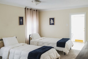 2 bedrooms, free WiFi, bed sheets