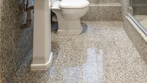Bathroom - Soho Living – Chic 1BR Flat on Wardour Street -4WD (London)