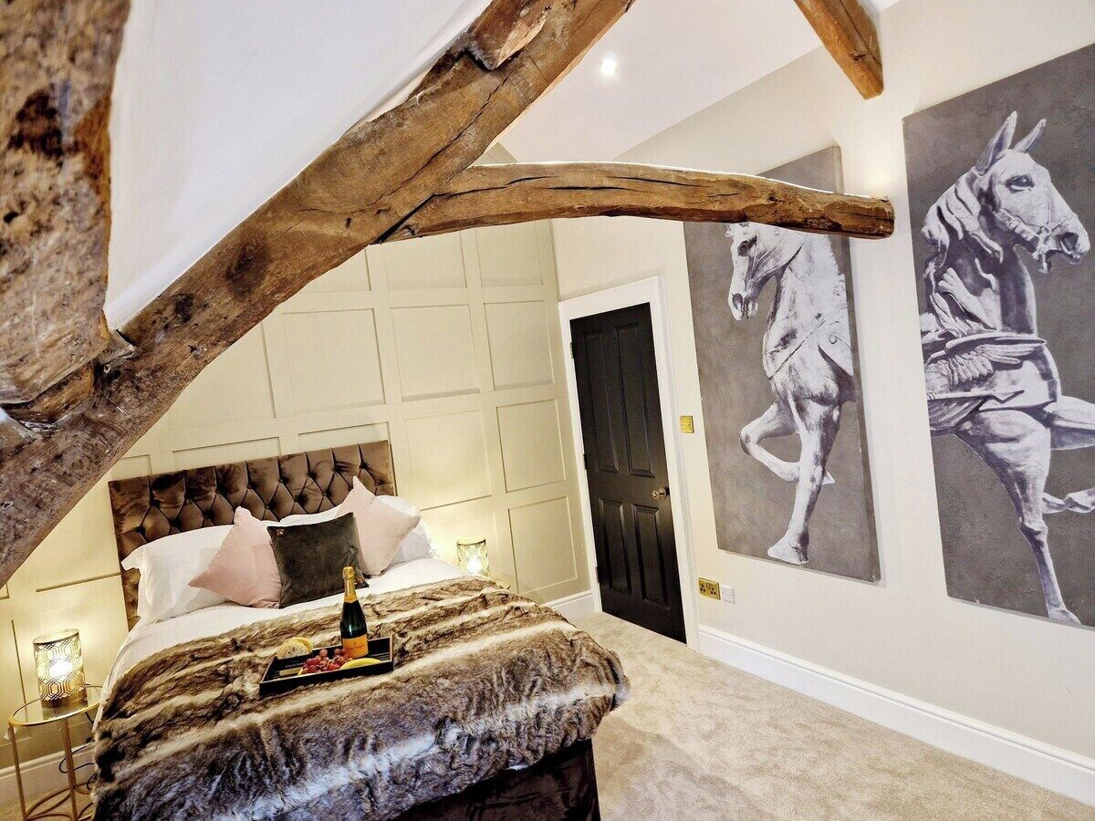 2 dormitorios, tabla de planchar con plancha, Internet y ropa de cama