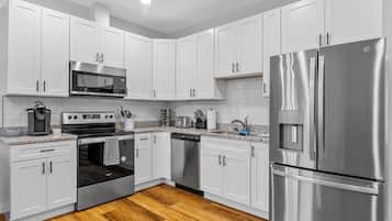 Microwave, oven, stovetop, dishwasher