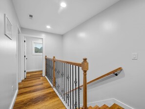 Interior - New duplex; sleeps 6! Pet friendly! Perfect for professionals and families! (Boiling Springs)