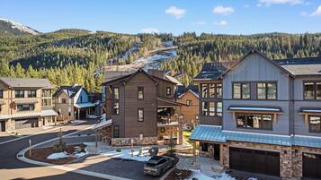 Studio (4 Bedrooms) | Exterior