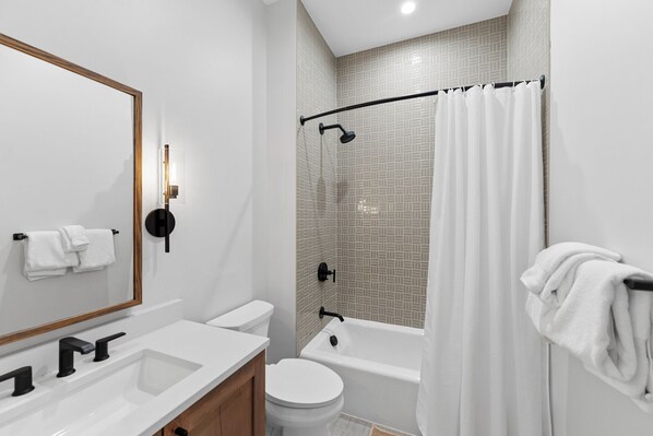 Studio (4 Bedrooms) | Exterior