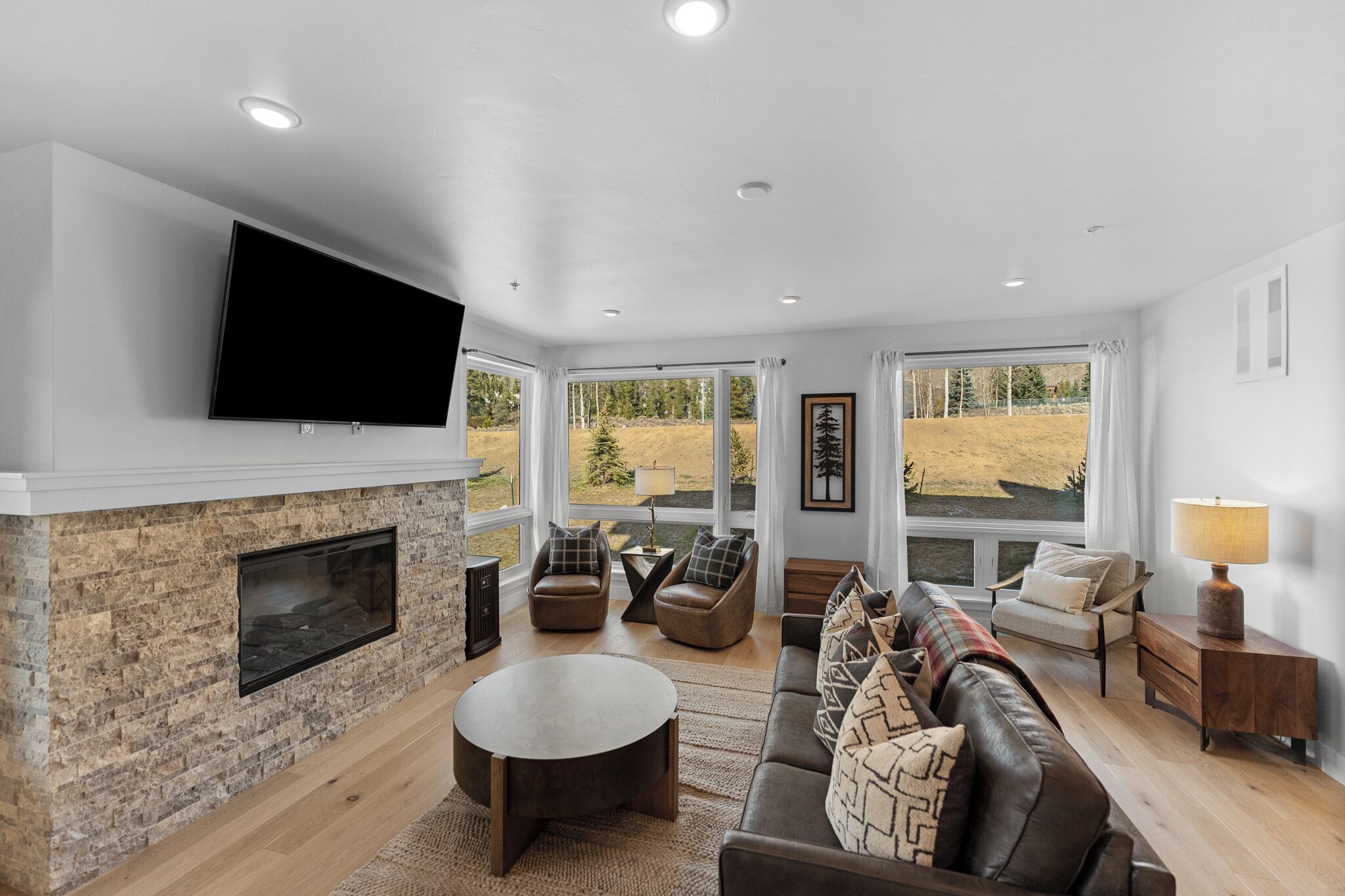 Condo (2 Bedrooms) | Exterior