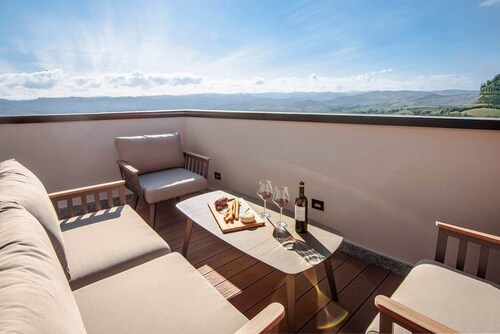Verduno Panorama - Stylish Apartment in the Langhe