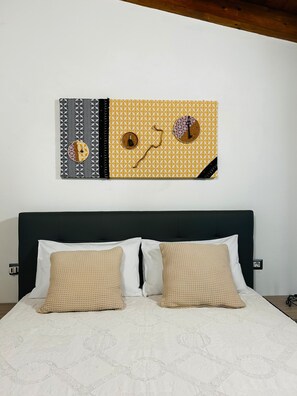 Bügeleisen/Bügelbrett, WLAN, Bettwäsche