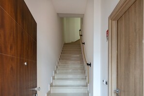 Interior - Apartment 'L'aurora' with Shared Terrace, Wi-Fi and Air Conditioning (San Vito dei Normanni)