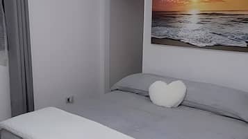 1 camera, Wi-Fi, lenzuola