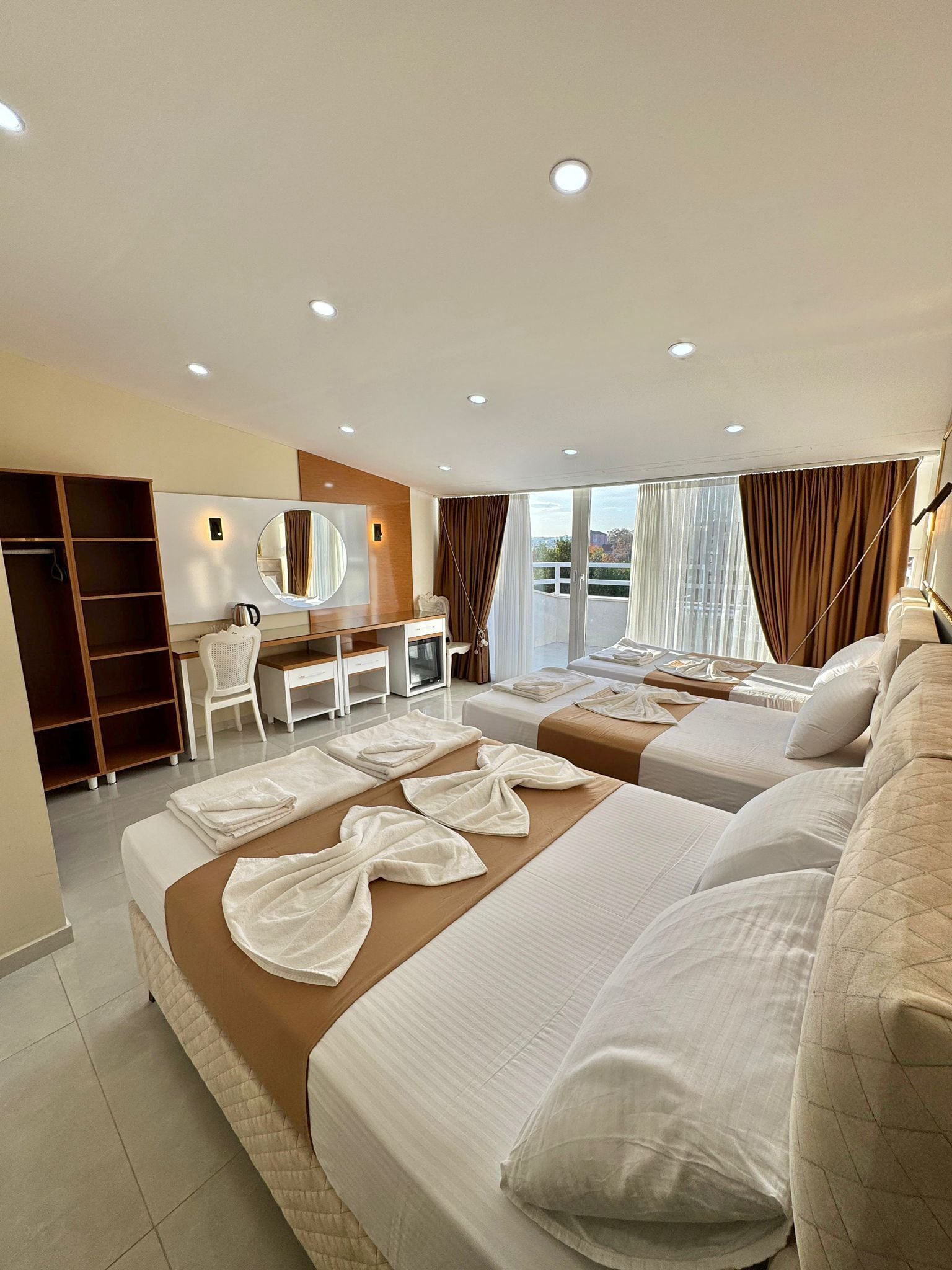 Premium Studio | Desk, laptop workspace