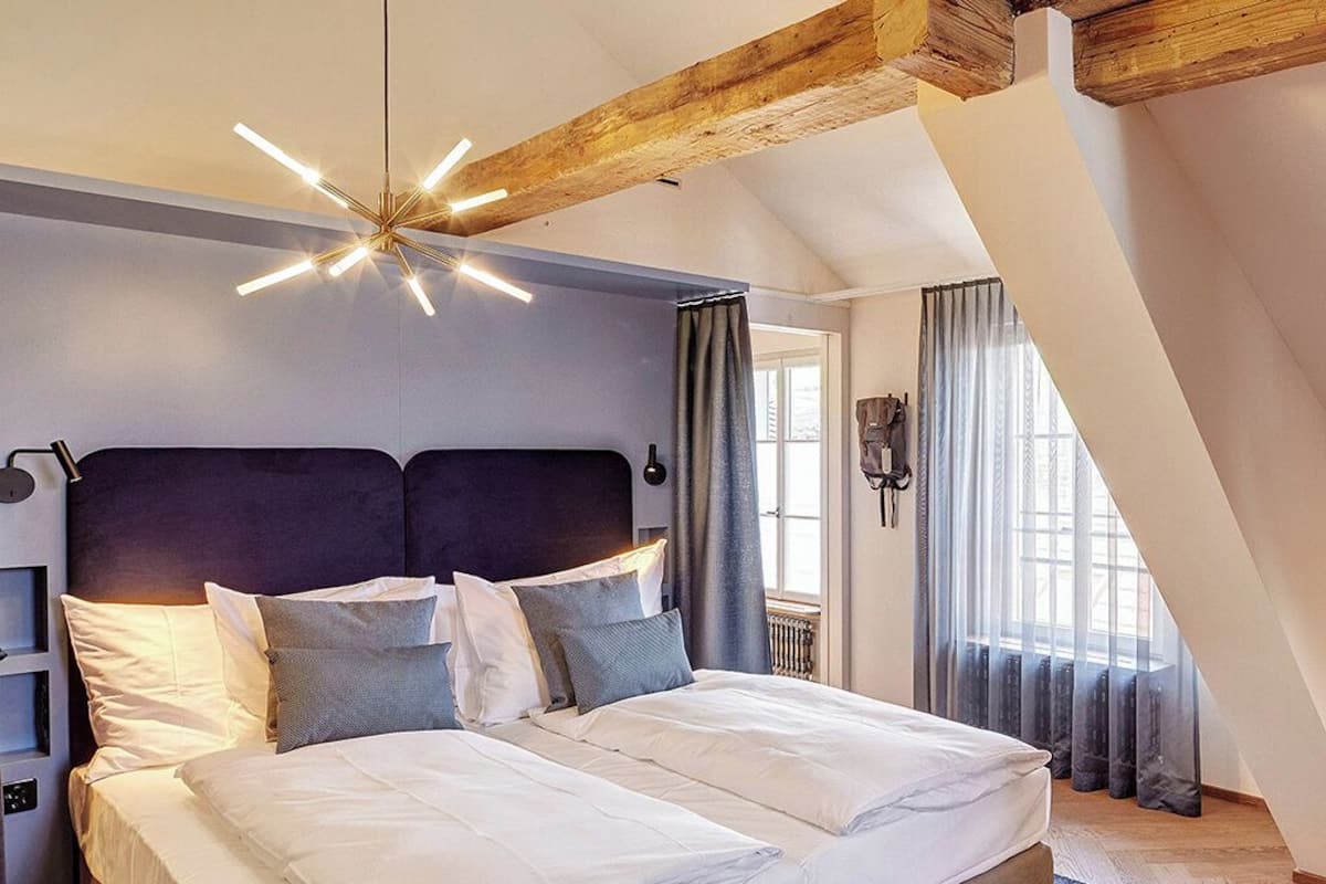 Comfort Double Room | In-room safe, blackout drapes, free WiFi