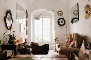 TV - Botánico Casa Rural (Arcos de la Frontera)