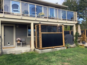 المنشأة من الخارج