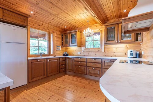 The Grand Lodge of The Golden Circle