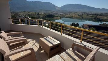 Departamento, vista a la ciudad | Terraza o patio