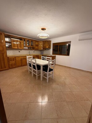 Apartment, City View | Living area