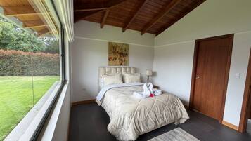 2 dormitoris, Internet i roba de llit