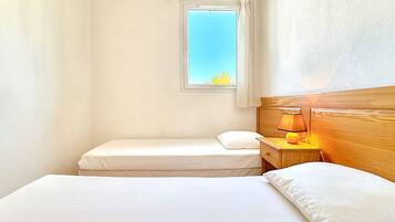 2 makuuhuonetta, internet, vuodevaatteet