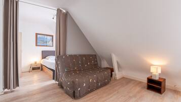 1 chambre, fer et planche Ă repasser, Wi-Fi, draps fournis