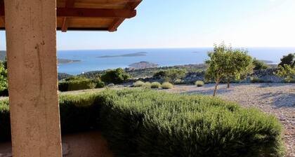 Charming Cabin In Primosten - Sea View