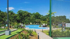 Pool - 3-bedroom The Dream House - Herradura & Los Sueños Getaway (Playa Herradura)