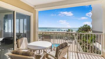 Condo, Multiple Beds (Marlin Key 1A) | Outdoor dining