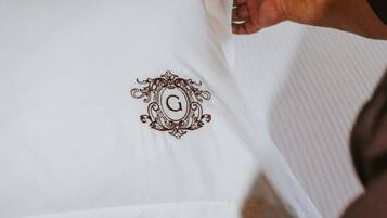 9 Schlafzimmer, Bügeleisen/Bügelbrett, WLAN, Bettwäsche