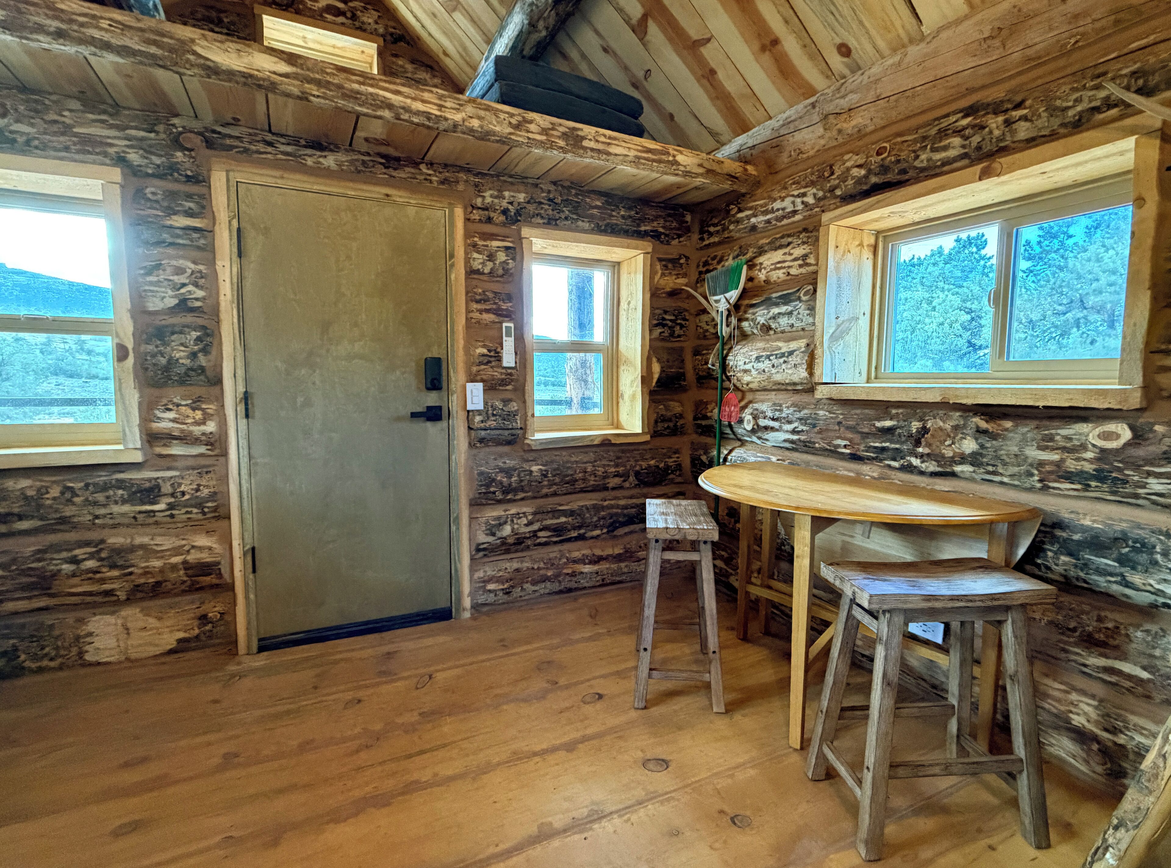 المنشأة من الداخل