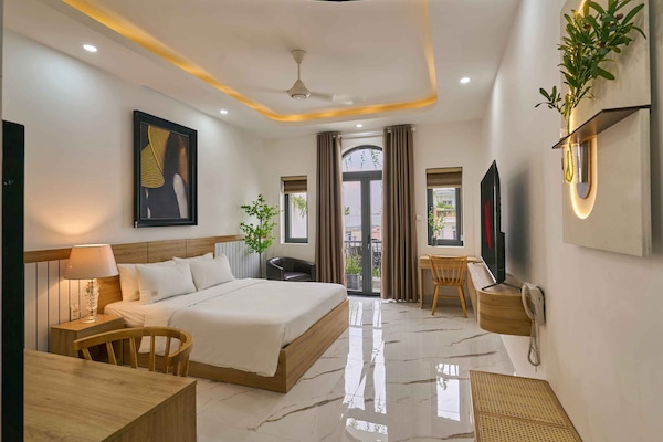 Panoramic dubbelrum - balkong - utsikt mot staden | Detalj interiör