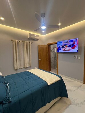 3 Schlafzimmer, Bügeleisen/Bügelbrett, WLAN, Bettwäsche