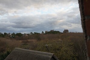 View from property - Light studio with view, own bathroom, kitchen and sunny balcony (Bergen aan Zee)