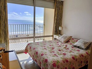 Apartment, 2 Bedrooms, Smoking, Balcony | Balcony - Charming Mar del Plata Apartment With Ocean Views (Mar del Plata)