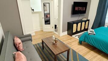 1 bedroom, iron/ironing board, WiFi, bed sheets