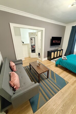 1 bedroom, iron/ironing board, WiFi, bed sheets