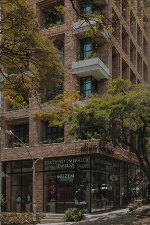 Fachada de la propiedad