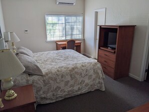 4 多间卧室、熨斗/熨衣板、WiFi、床单