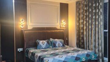 3 Schlafzimmer, Bügeleisen/Bügelbrett, WLAN, Bettwäsche