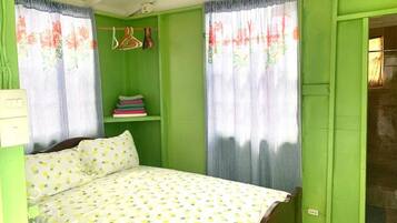 Basic Studio | Iron/ironing board, free WiFi