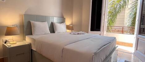 3 bedrooms, iron/ironing board, WiFi