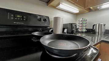 Fridge, microwave, dishwasher, coffee/tea maker