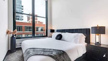 4 slaapkamers, een strijkplank/strijkijzer, reisbedje, wifi