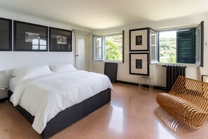 7 Schlafzimmer, Bügeleisen/Bügelbrett, WLAN, Bettwäsche