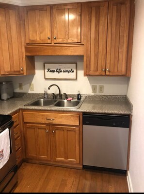 Microwave, oven, stovetop, dishwasher