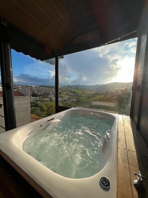 Family Chalet, Patio | Free WiFi - Decks Chalés (São Roque de Minas)