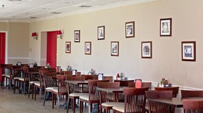 Petit déjeuner continental compris tous les jours