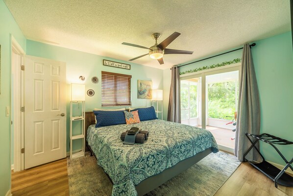 3 habitaciones, tabla de planchar con plancha, internet y ropa de cama 