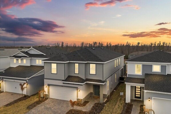 Unclassified image, 1 of 91, button