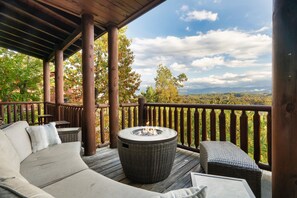 Tina de hidromasaje al aire libre