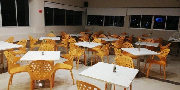 Dining - HOTEL DIBENI PEREIRA (Pereira)