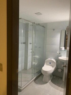 Bathroom - HOTEL DIBENI PEREIRA (Pereira)