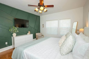 Bügeleisen/Bügelbrett, WLAN, Bettwäsche